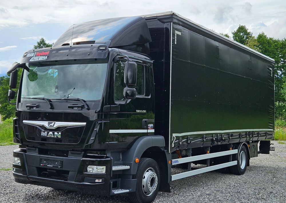 MAN TGM 12.290/15.290/E6/FIRANKA/BOCZNE DRZWI/BURTO-FIRANKA/18PALET/WINDA/NISKI PRZEBIEG/2018/CAŁY NA PODUSZKACH/SERWISOWANY - Тентованный грузовик: фото 1 MAN TGM 12.290/15.290/E6/FIRANKA/BOCZNE DRZWI/BURTO-FIRANKA/18PALET/WINDA/NISKI PRZEBIEG/2018/CAŁY NA PODUSZKACH/SERWISOWANY - Тентованный грузовик: фото 1