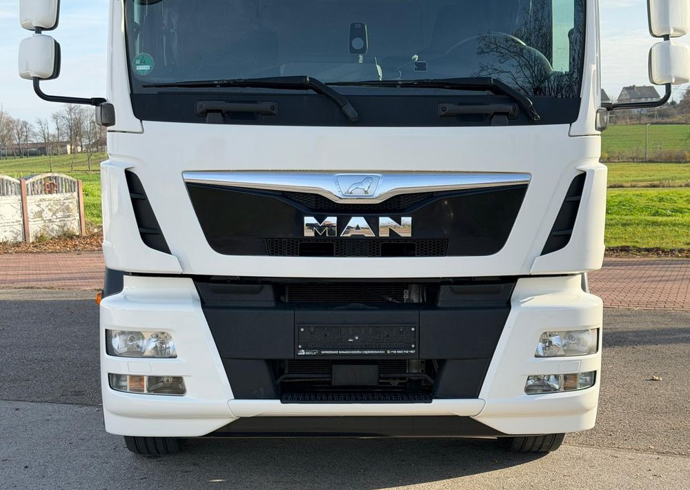 MAN TGM 15.290 / FIRANKA / 2016R / KLIMA POSTOJOWA /SPROWADZONY/ 8T ŁADOWNOŚĆ / 17 PALET / E6 / WINDA / - Тентованный грузовик: фото 4 MAN TGM 15.290 / FIRANKA / 2016R / KLIMA POSTOJOWA /SPROWADZONY/ 8T ŁADOWNOŚĆ / 17 PALET / E6 / WINDA / - Тентованный грузовик: фото 4