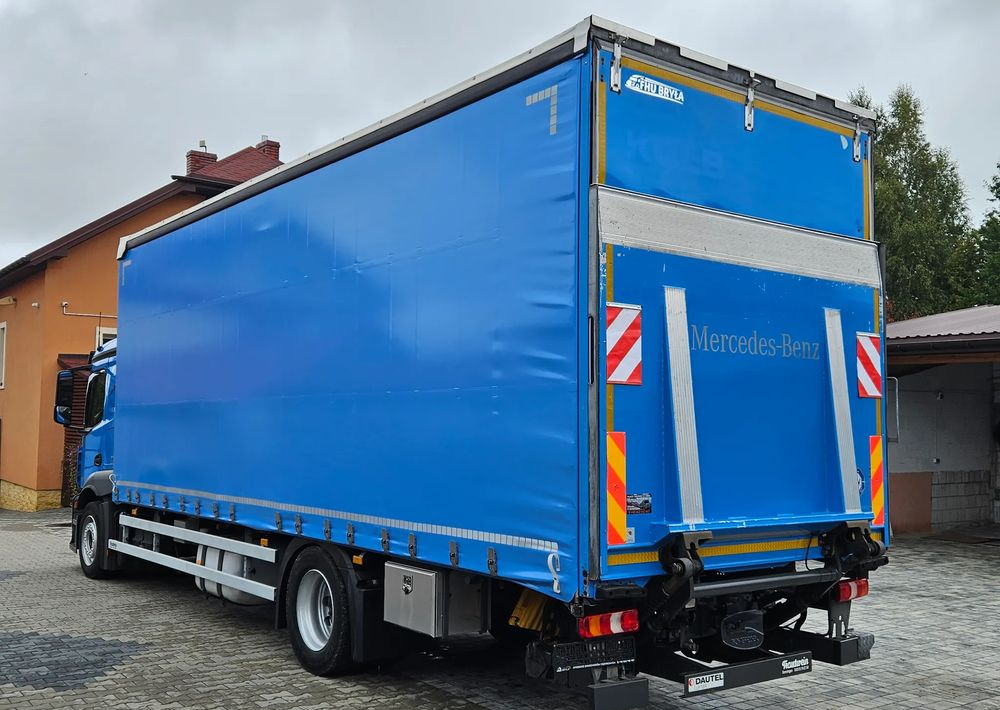 Mercedes-Benz ACTROS 1835 / FIRANKA / WINDA / 19 EUROPALET / AUTOMAT / Z NIEMIEC / 2016/DUŻA ŁADOWNOŚĆ - Тентованный грузовик: фото 5 Mercedes-Benz ACTROS 1835 / FIRANKA / WINDA / 19 EUROPALET / AUTOMAT / Z NIEMIEC / 2016/DUŻA ŁADOWNOŚĆ - Тентованный грузовик: фото 5