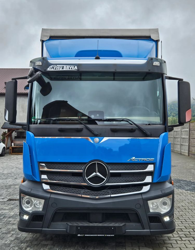 Mercedes-Benz ACTROS 1835 / FIRANKA / WINDA / 19 EUROPALET / AUTOMAT / Z NIEMIEC / 2016/DUŻA ŁADOWNOŚĆ - Тентованный грузовик: фото 3 Mercedes-Benz ACTROS 1835 / FIRANKA / WINDA / 19 EUROPALET / AUTOMAT / Z NIEMIEC / 2016/DUŻA ŁADOWNOŚĆ - Тентованный грузовик: фото 3