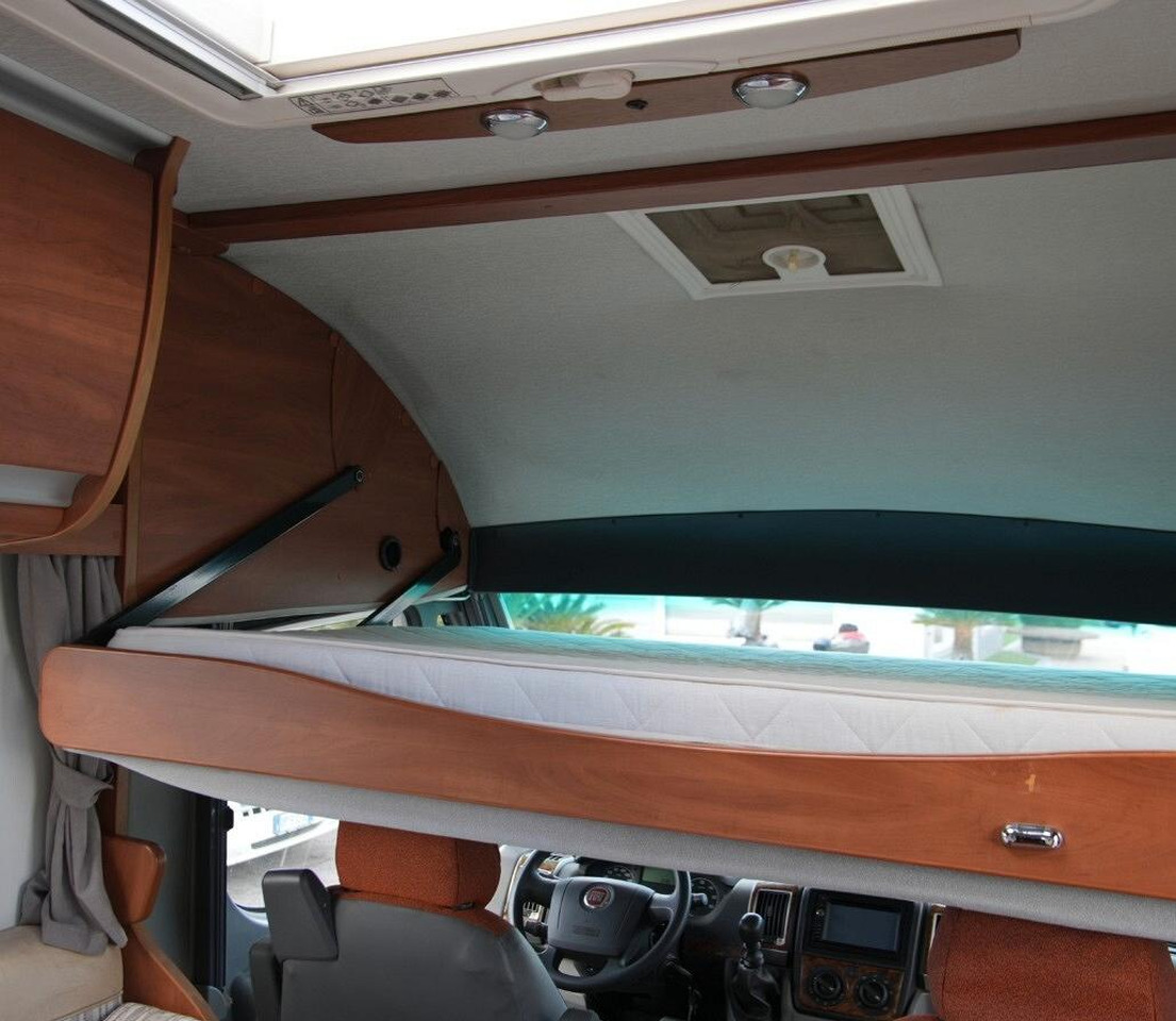 Интегрированный автодом Laika REXOSLINE 620: фото 6 Интегрированный автодом Laika REXOSLINE 620: фото 6