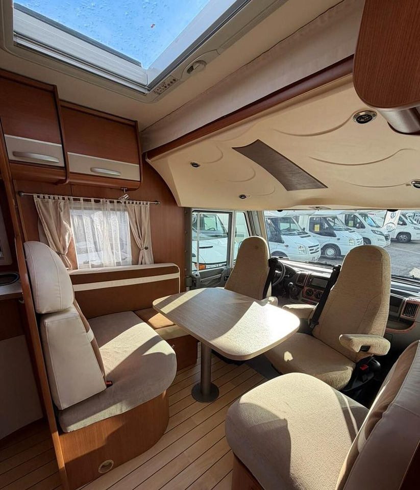 Pilote G740 - Интегрированный автодом: фото 5 Pilote G740 - Интегрированный автодом: фото 5