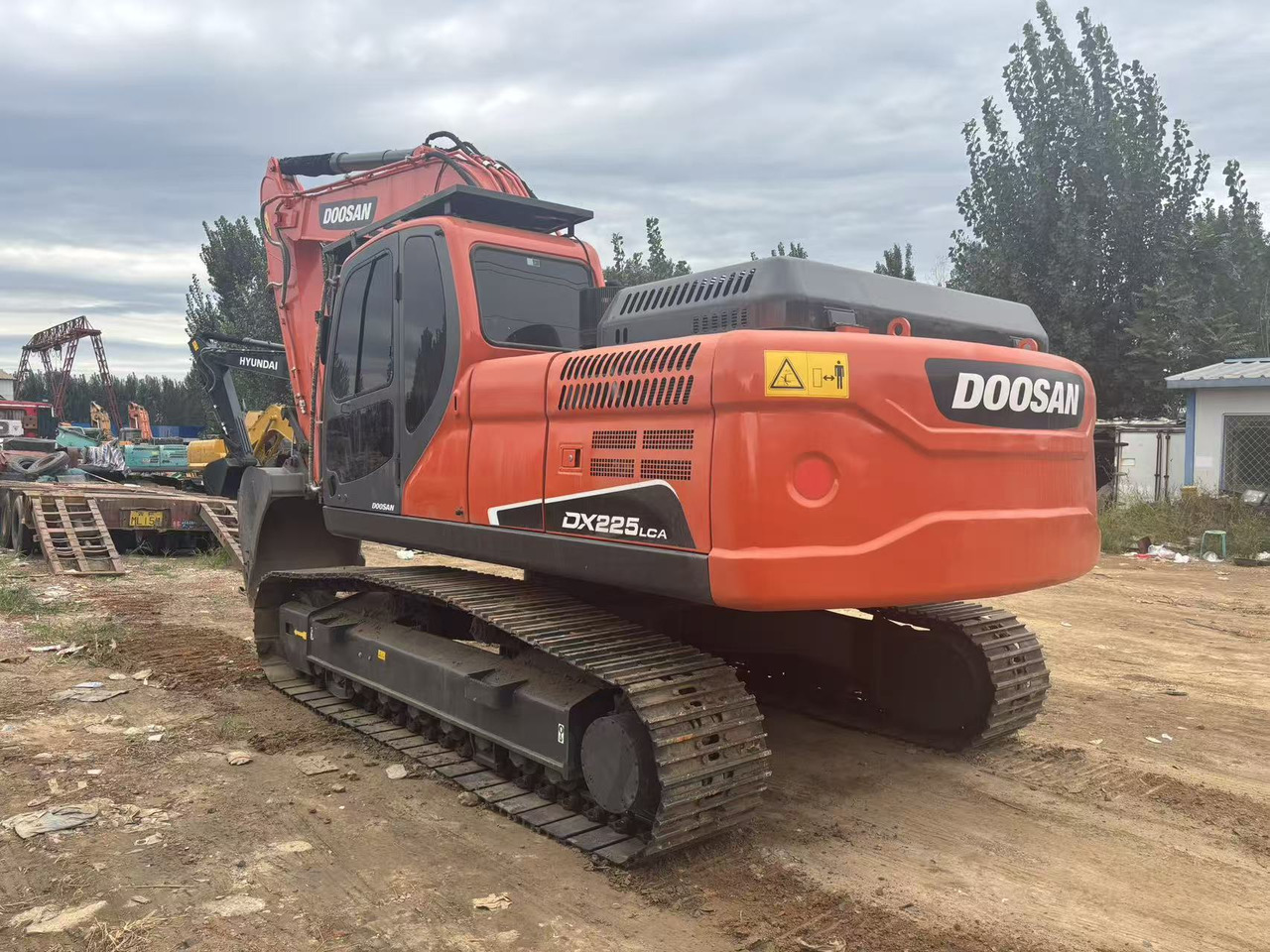 DOOSAN DX225LCA - Гусеничный экскаватор: фото 4 DOOSAN DX225LCA - Гусеничный экскаватор: фото 4