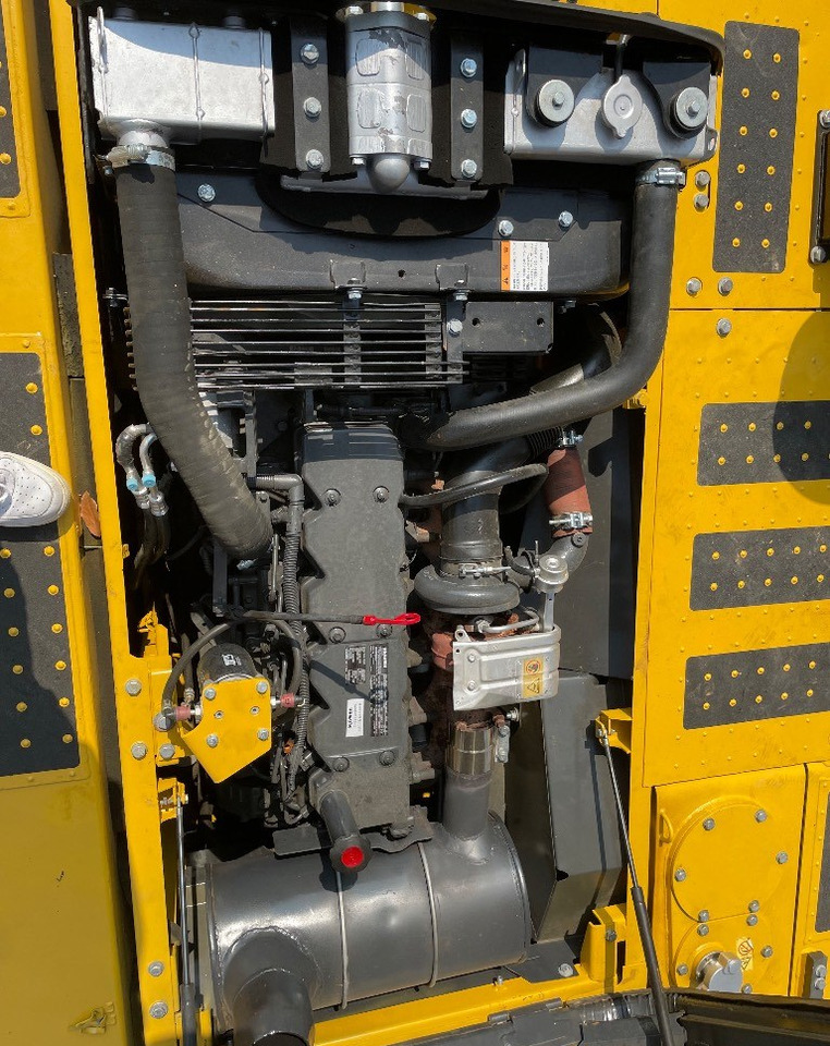 Гусеничный экскаватор Komatsu PC 240 PC220 PC240-8: фото 10