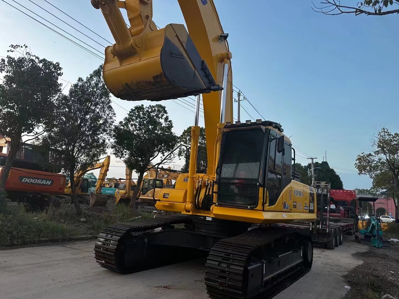 Komatsu PC 350-7 PC350 - Гусеничный экскаватор: фото 2 Komatsu PC 350-7 PC350 - Гусеничный экскаватор: фото 2
