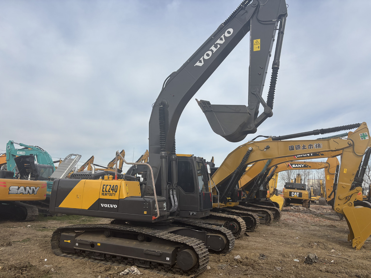 Volvo EC 240 - Гусеничный экскаватор: фото 5 Volvo EC 240 - Гусеничный экскаватор: фото 5
