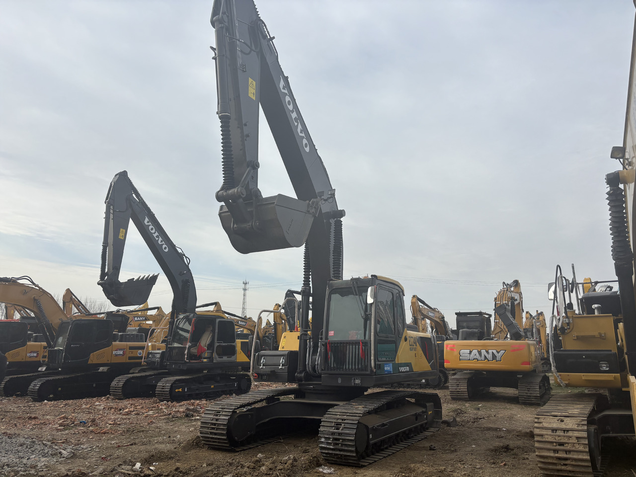 Volvo EC 240 в лизинг Volvo EC 240: фото 7 Volvo EC 240 в лизинг Volvo EC 240: фото 7