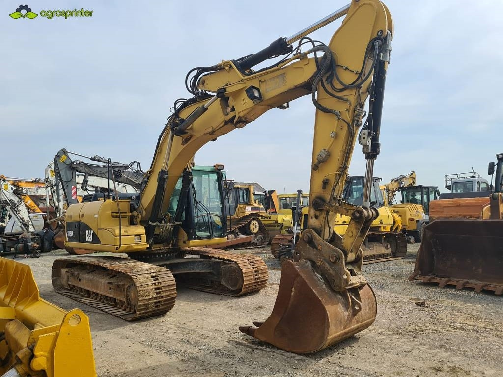 CAT 319 D L - Гусеничный экскаватор: фото 2 CAT 319 D L - Гусеничный экскаватор: фото 2
