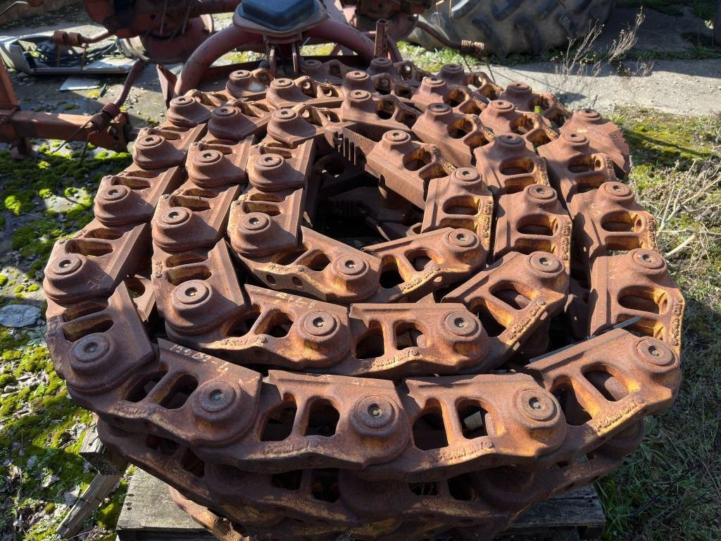 CAT D 6 R - Гусеница для Строительной техники: фото 1 CAT D 6 R - Гусеница для Строительной техники: фото 1