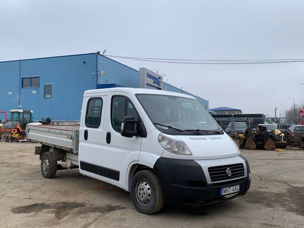 Fiat Ducato - Малотоннажный бортовой грузовик: фото 1 Fiat Ducato - Малотоннажный бортовой грузовик: фото 1