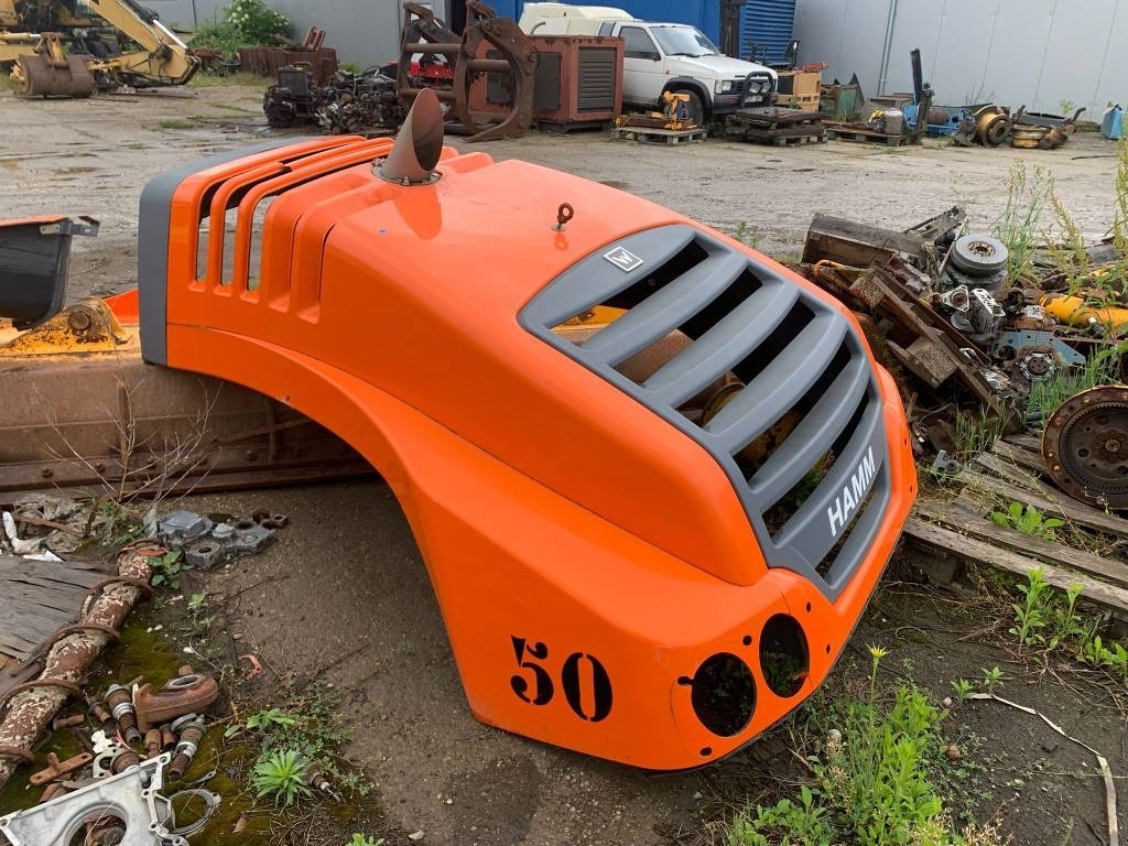 Hamm H16i H18i H20i BONNET - Рама/ Шасси для Строительной техники: фото 1 Hamm H16i H18i H20i BONNET - Рама/ Шасси для Строительной техники: фото 1