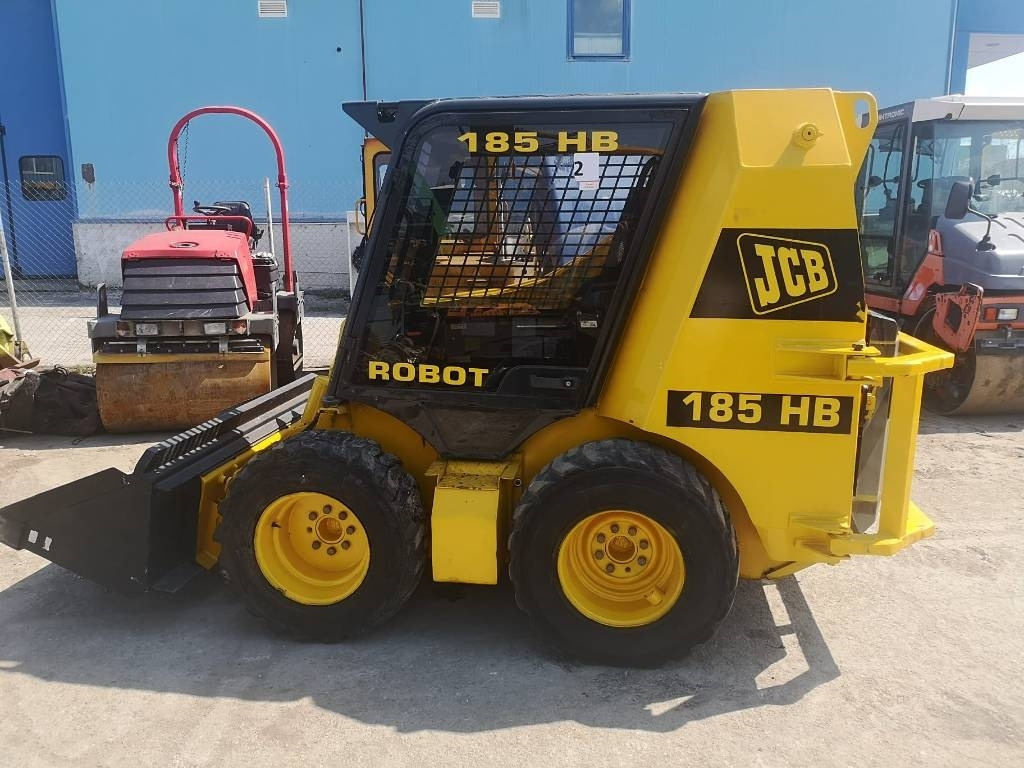 JCB 185 HB - Мини-погрузчик с бортовым поворотом: фото 4 JCB 185 HB - Мини-погрузчик с бортовым поворотом: фото 4