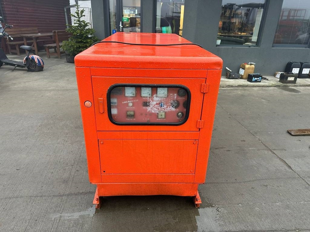 Kawakenki STC30 - Электрогенератор: фото 2 Kawakenki STC30 - Электрогенератор: фото 2