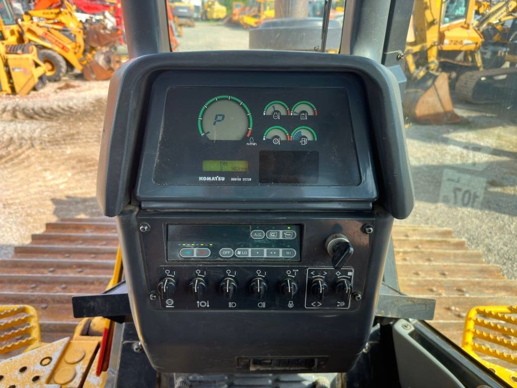 Бульдозер Komatsu D61PX-15EO: фото 14 Бульдозер Komatsu D61PX-15EO: фото 14