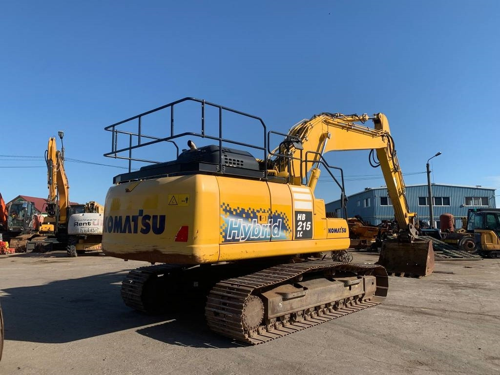 Komatsu HB 215 LC-3 - Гусеничный экскаватор: фото 4 Komatsu HB 215 LC-3 - Гусеничный экскаватор: фото 4