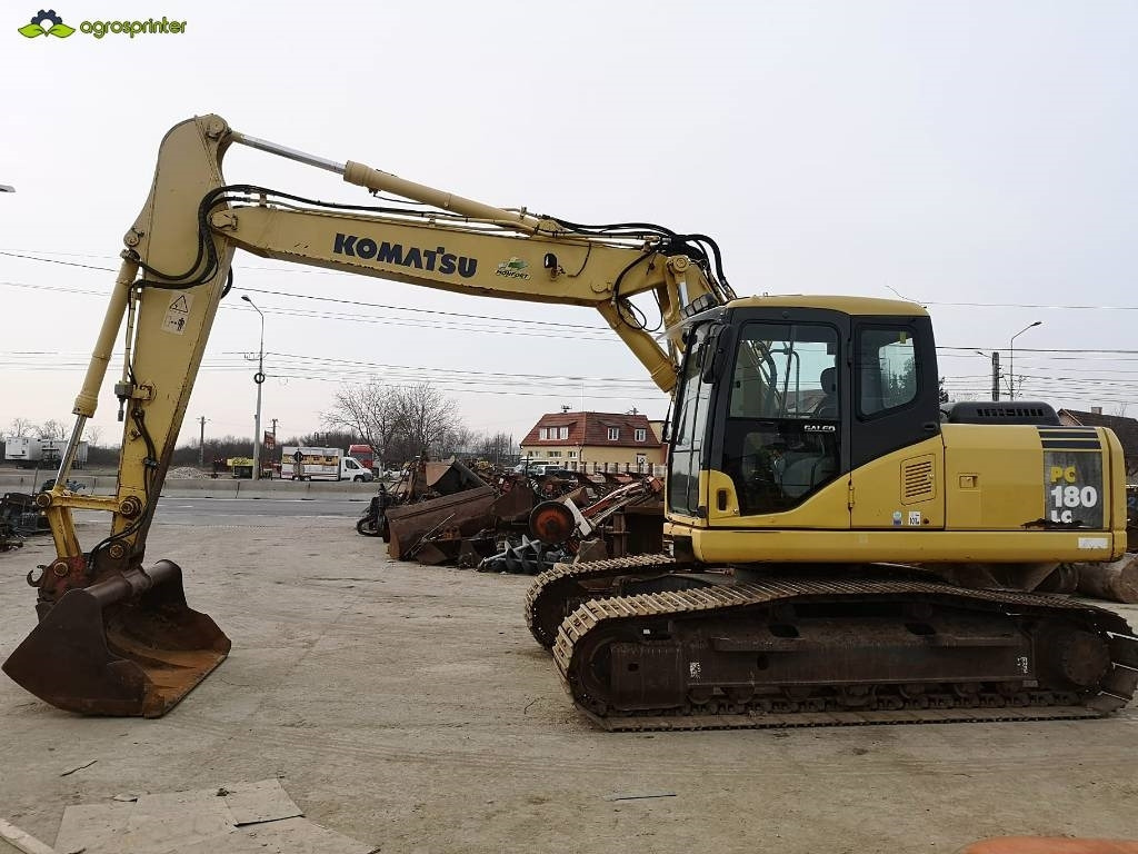Komatsu PC180LC-7K - Гусеничный экскаватор: фото 2 Komatsu PC180LC-7K - Гусеничный экскаватор: фото 2