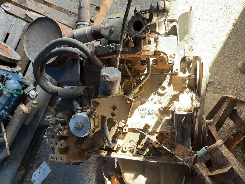 Komatsu SAA4D95LE-3 ESN ENGINE - Двигатель для Строительной техники: фото 1 Komatsu SAA4D95LE-3 ESN ENGINE - Двигатель для Строительной техники: фото 1