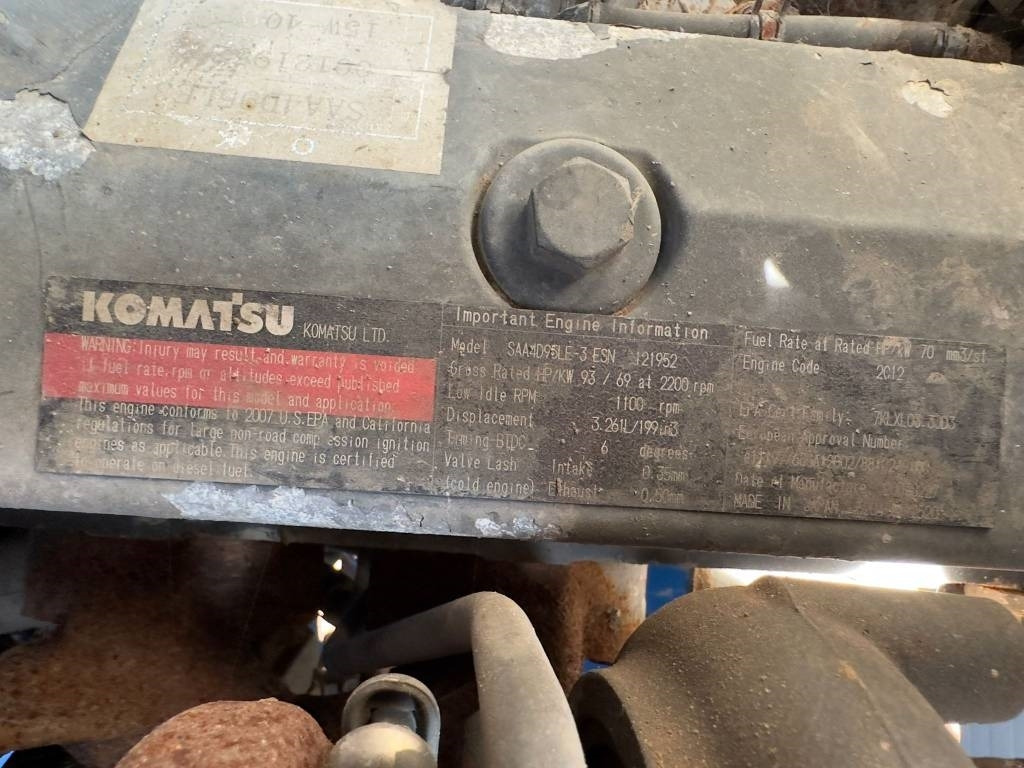 Komatsu SAA4D95LE-3 ESN ENGINE - Двигатель для Строительной техники: фото 3 Komatsu SAA4D95LE-3 ESN ENGINE - Двигатель для Строительной техники: фото 3