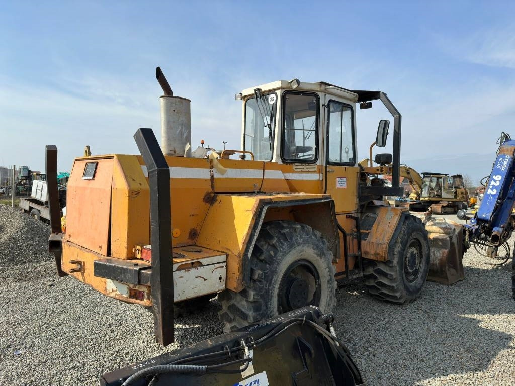 Liebherr L 521 - Колёсный погрузчик: фото 3 Liebherr L 521 - Колёсный погрузчик: фото 3