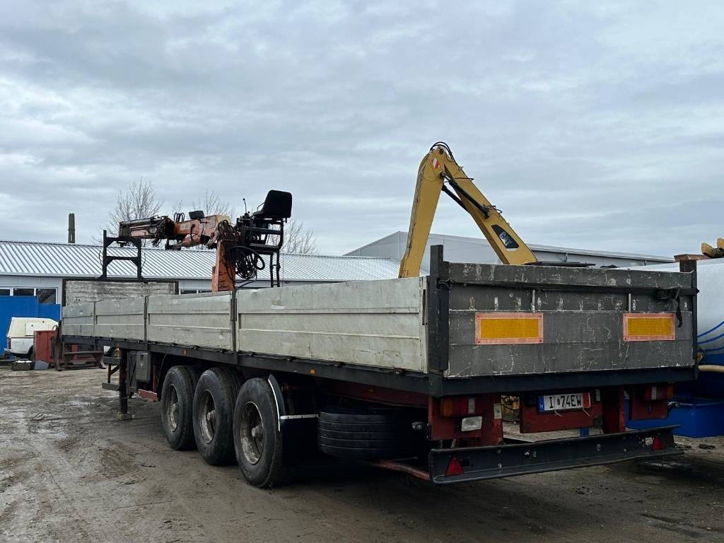 Schmitz SPR 24 - Тентованный полуприцеп: фото 2 Schmitz SPR 24 - Тентованный полуприцеп: фото 2