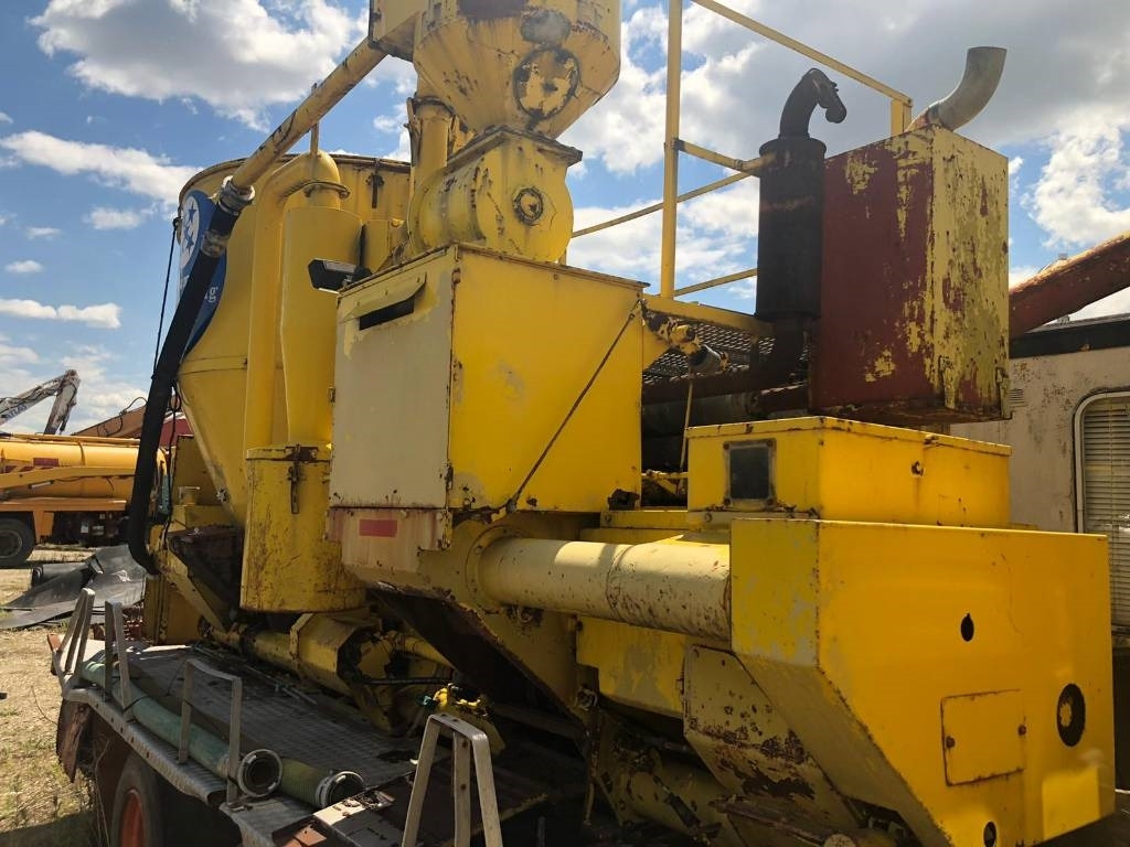 Mercedes-Benz 814  - Строительная техника, Грузовик: фото 4 Mercedes-Benz 814  - Строительная техника, Грузовик: фото 4