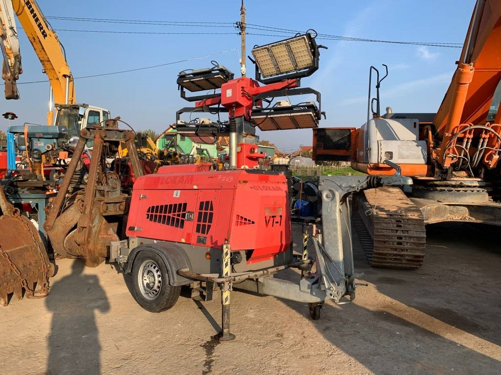 Superlight VT1 - Осветительная мачта: фото 1 Superlight VT1 - Осветительная мачта: фото 1