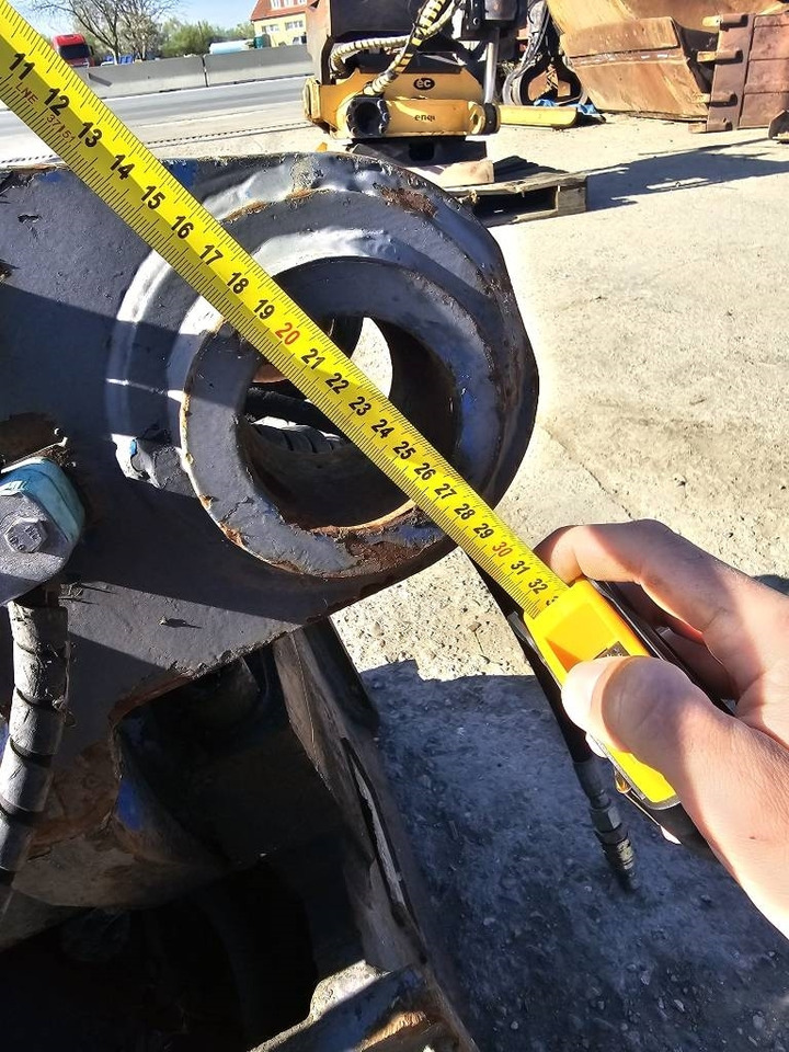 Verachtert Power Tilt - Сцепное устройство для Строительной техники: фото 3 Verachtert Power Tilt - Сцепное устройство для Строительной техники: фото 3