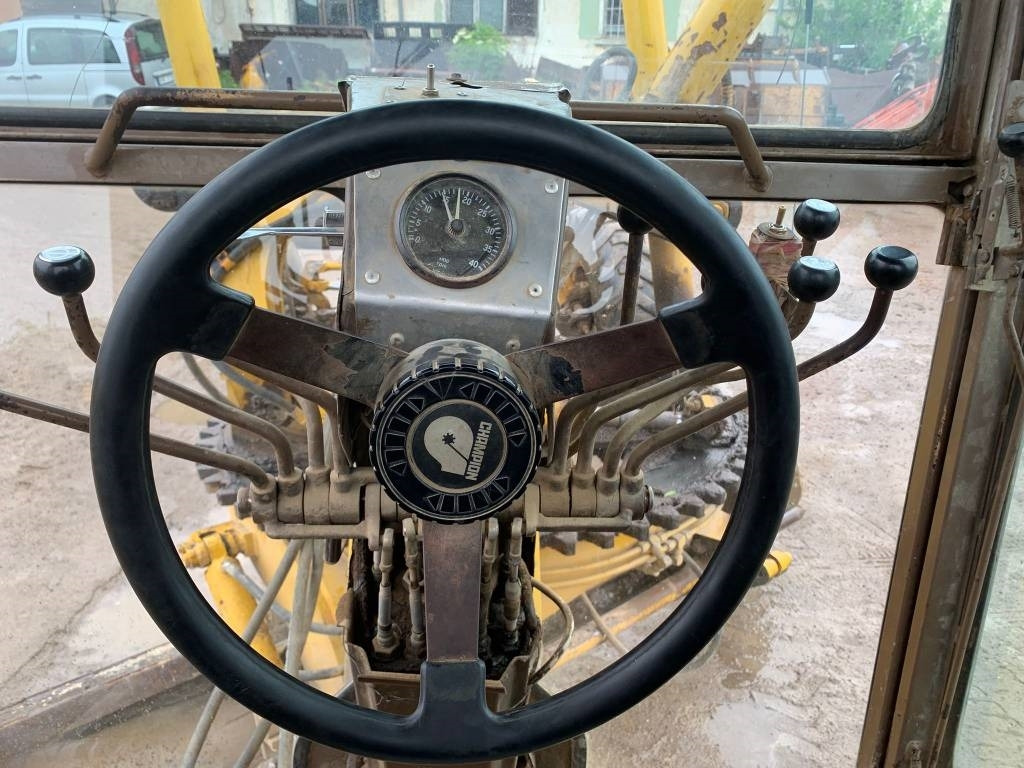 Volvo Champion 720 - Грейдер: фото 5 Volvo Champion 720 - Грейдер: фото 5