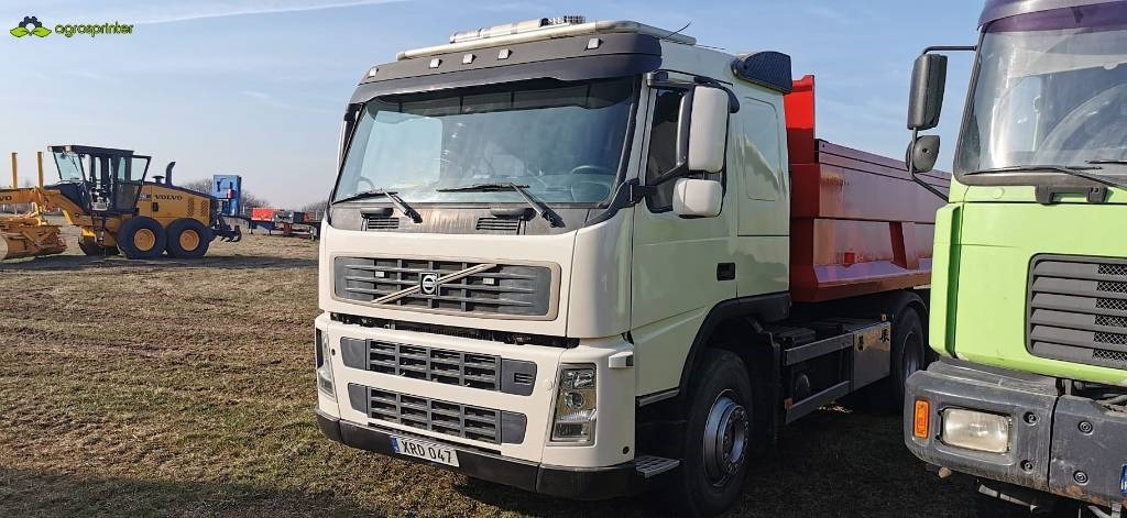 Volvo FM12 420 - Самосвал: фото 4 Volvo FM12 420 - Самосвал: фото 4