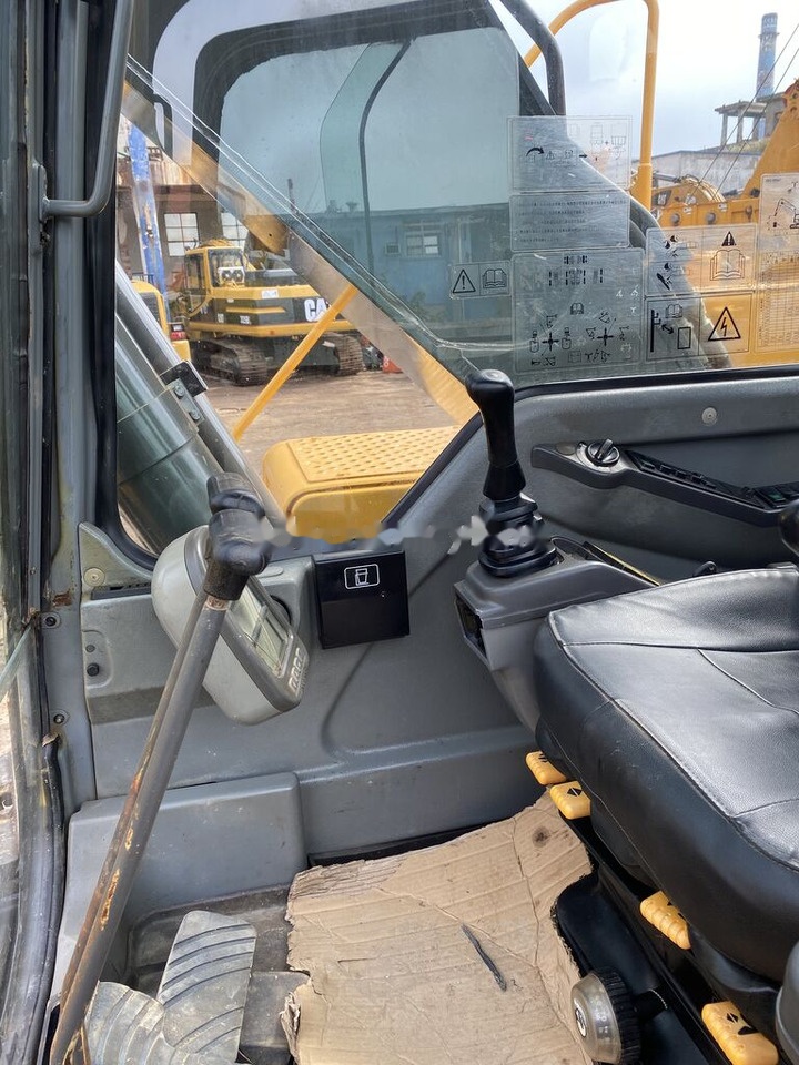 Гусеничный экскаватор Volvo EC210BLC: фото 7