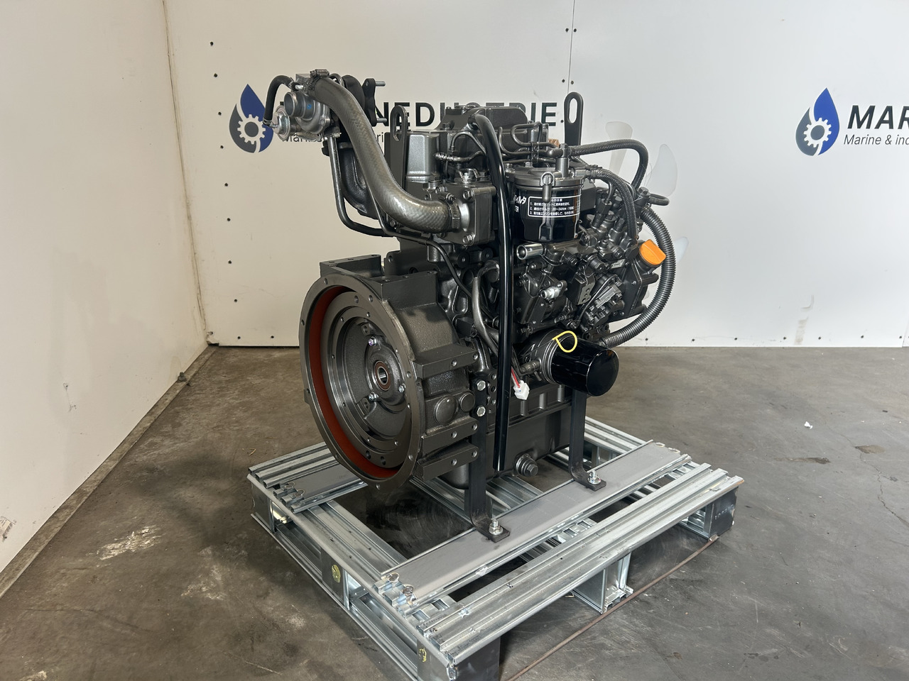 Yanmar 3TNV84T - Двигатель для Экскаваторов: фото 2 Yanmar 3TNV84T - Двигатель для Экскаваторов: фото 2