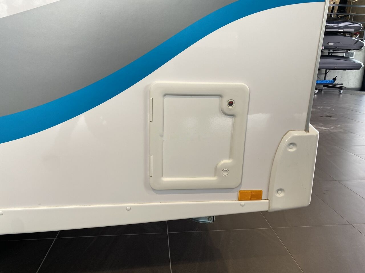 Новый Прицеп дача Niewiadów NT-SPRINT sandwich caravan kemping: фото 13 Новый Прицеп дача Niewiadów NT-SPRINT sandwich caravan kemping: фото 13