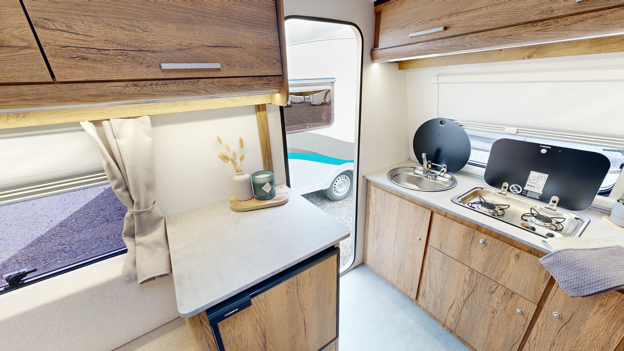 Новый Прицеп дача Niewiadów NT-SPRINT sandwich caravan kemping: фото 22 Новый Прицеп дача Niewiadów NT-SPRINT sandwich caravan kemping: фото 22