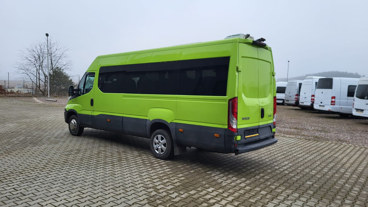 Микроавтобус, Пассажирский фургон Iveco Daily 24 places + 4 standing: фото 7