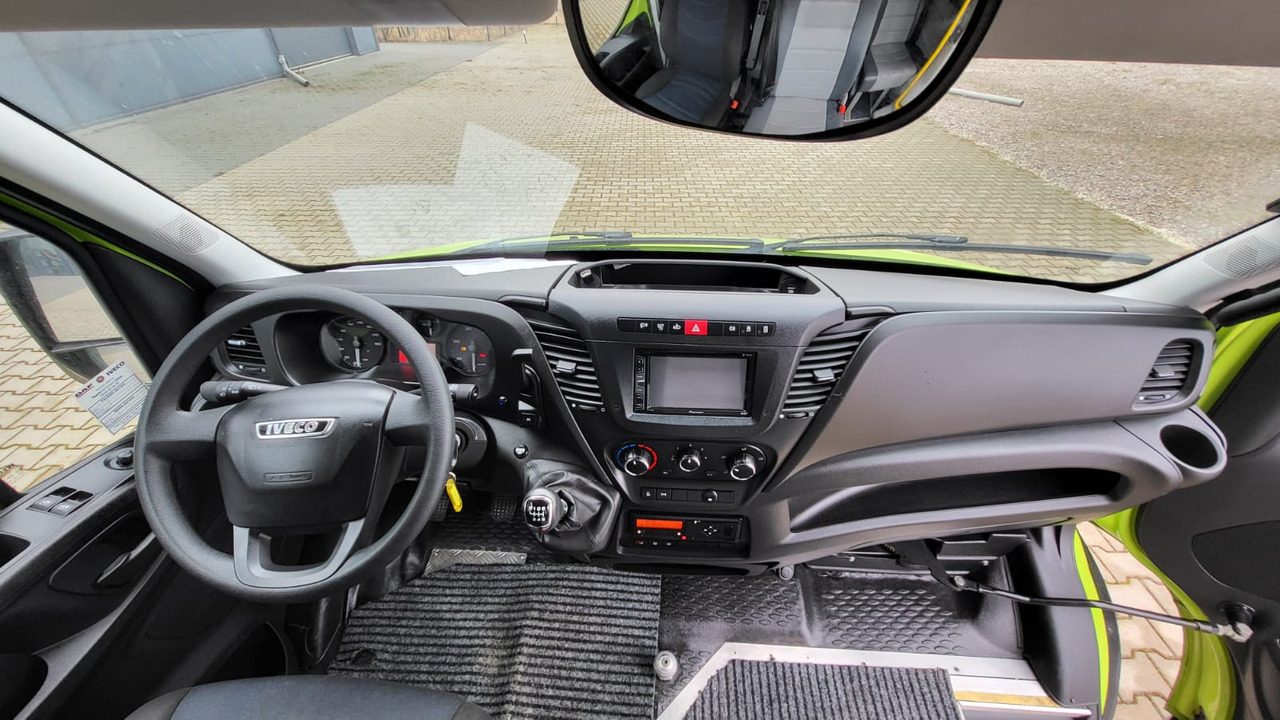 Микроавтобус, Пассажирский фургон Iveco Daily 24 places + 4 standing: фото 8
