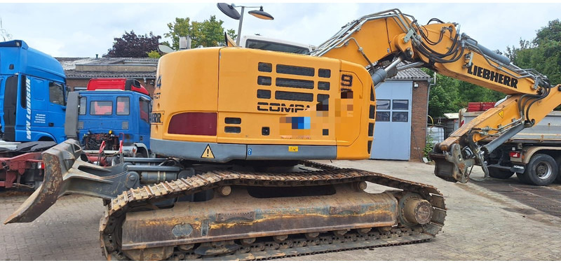 Liebherr 924 - Гусеничный экскаватор: фото 3 Liebherr 924 - Гусеничный экскаватор: фото 3