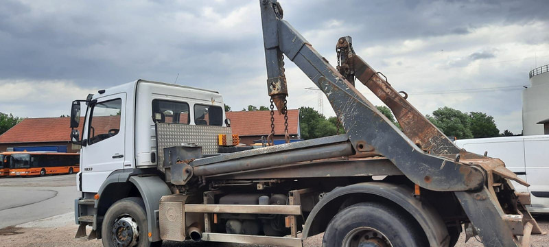 Mercedes-Benz 1833 Absetzkipper - Портальный бункеровоз: фото 3 Mercedes-Benz 1833 Absetzkipper - Портальный бункеровоз: фото 3