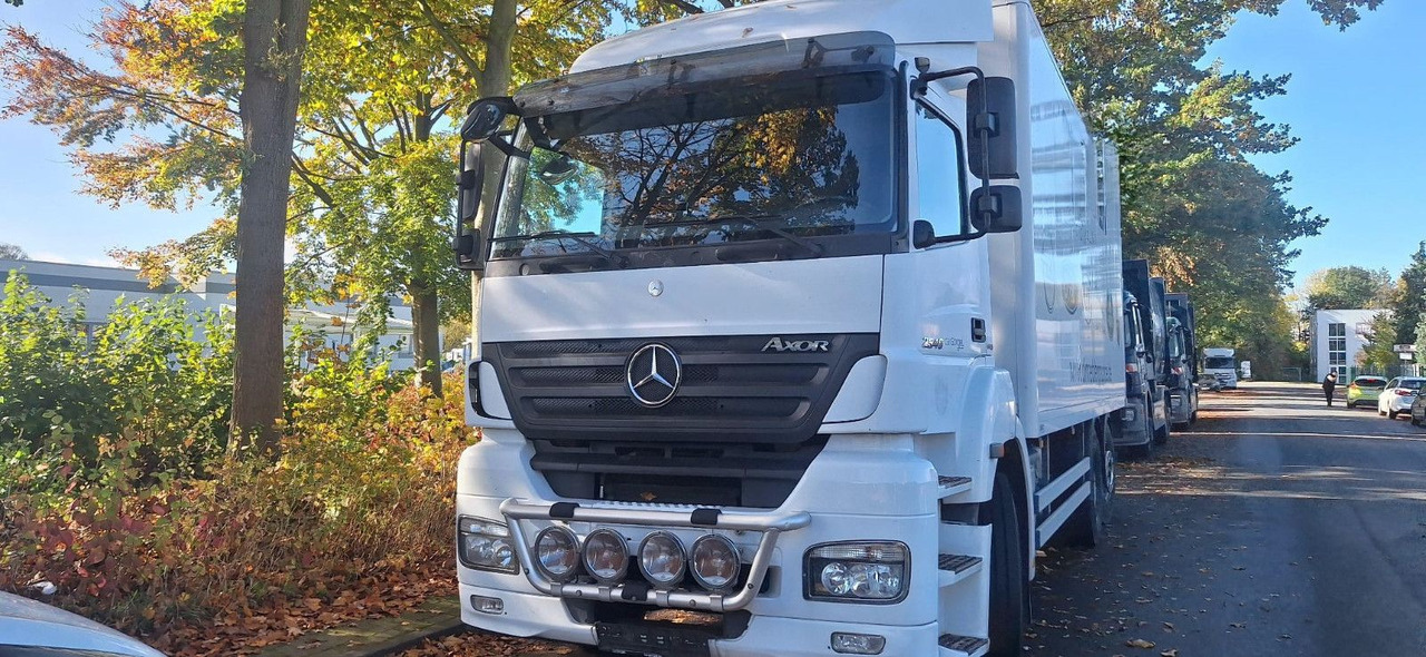 Mercedes-Benz 2540 Koffer mit LBW - Грузовик с закрытым кузовом: фото 1 Mercedes-Benz 2540 Koffer mit LBW - Грузовик с закрытым кузовом: фото 1
