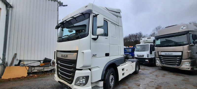 DAF XF106- 460 Space Cap Vollaustt.Top Top Zus - Тягач: фото 2 DAF XF106- 460 Space Cap Vollaustt.Top Top Zus - Тягач: фото 2