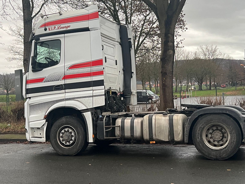 Mercedes-Benz 1845 Arocs 4x4 HD 1-Hand - Тягач: фото 4 Mercedes-Benz 1845 Arocs 4x4 HD 1-Hand - Тягач: фото 4