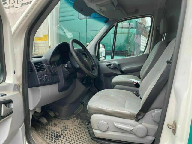 Volkswagen Crafter TDI Lang/Klima 3-Sitzer - Цельнометаллический фургон: фото 4 Volkswagen Crafter TDI Lang/Klima 3-Sitzer - Цельнометаллический фургон: фото 4