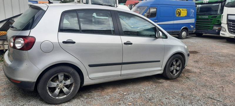 Volkswagen Golf Plus 1.9 TDI DSG DPF Comfortline - Хэтчбек: фото 2 Volkswagen Golf Plus 1.9 TDI DSG DPF Comfortline - Хэтчбек: фото 2