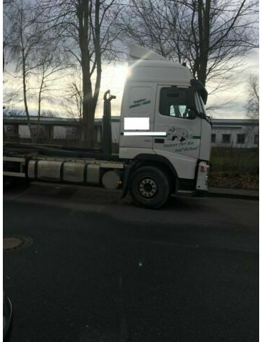 Volvo FH12-420 G.Haus 2xBett Klima Schaltgetriebe Reta - Крюковой мультилифт: фото 5 Volvo FH12-420 G.Haus 2xBett Klima Schaltgetriebe Reta - Крюковой мультилифт: фото 5