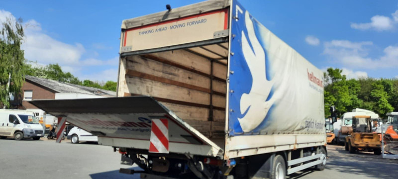 Volvo FL 6-250PS Plane Spriegel LBW Klima - Тентованный грузовик: фото 4 Volvo FL 6-250PS Plane Spriegel LBW Klima - Тентованный грузовик: фото 4