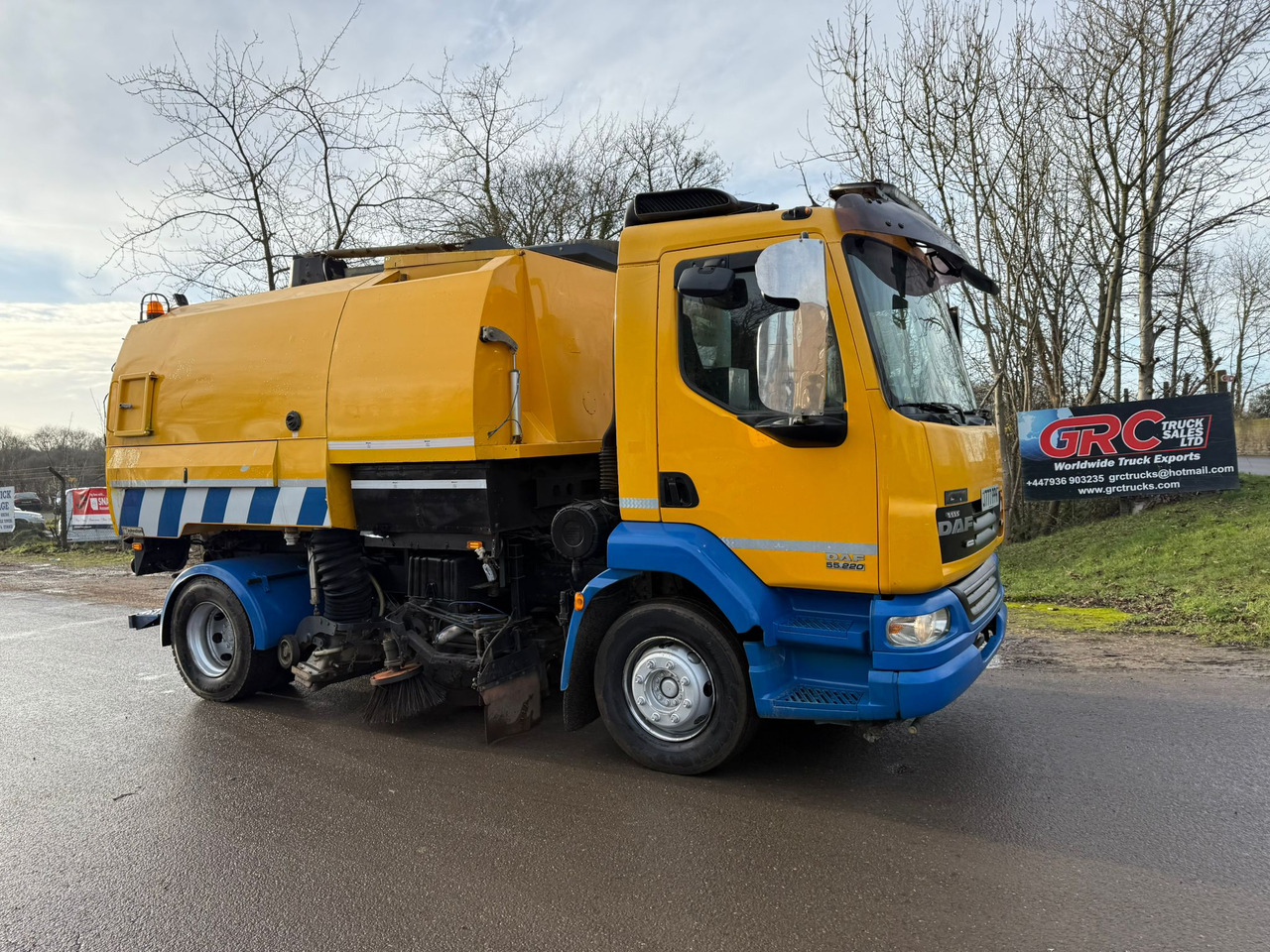 2010 DAF LF 55.220 Road Sweeper - Грузовик бортовой/ Платформа: фото 3 2010 DAF LF 55.220 Road Sweeper - Грузовик бортовой/ Платформа: фото 3