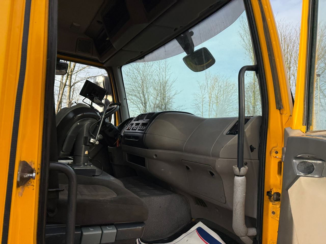 Грузовик бортовой/ Платформа 2010 DAF LF 55.220 Road Sweeper: фото 41