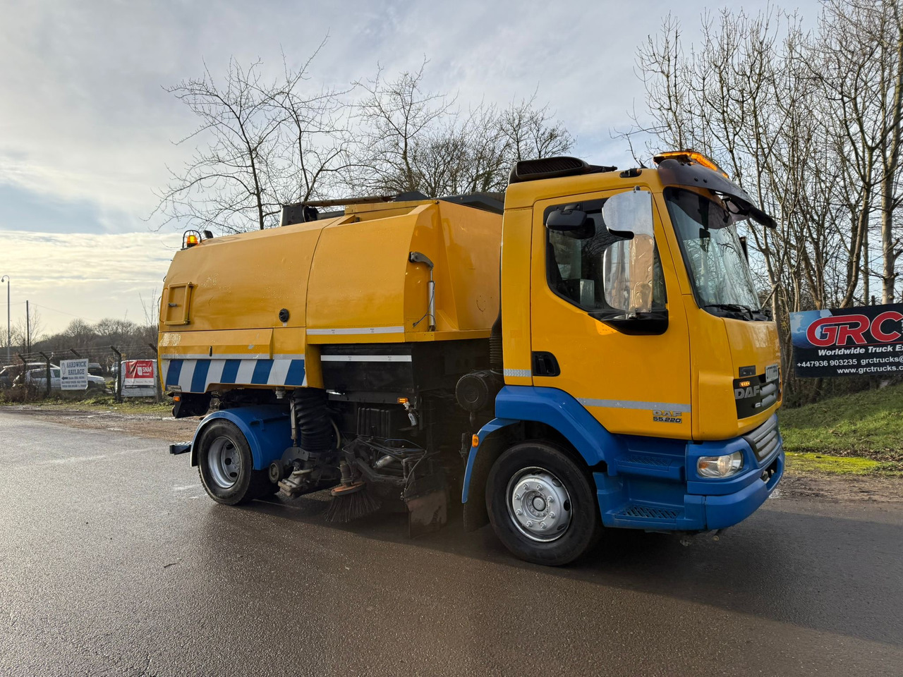 Грузовик бортовой/ Платформа 2010 DAF LF 55.220 Road Sweeper: фото 9