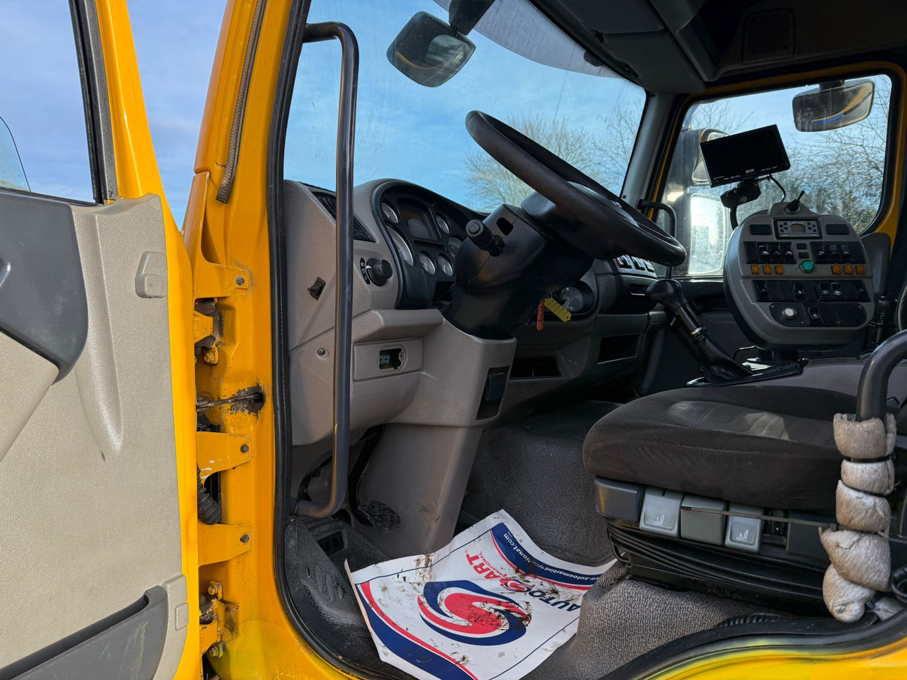 Грузовик бортовой/ Платформа 2010 DAF LF 55.220 Road Sweeper: фото 38