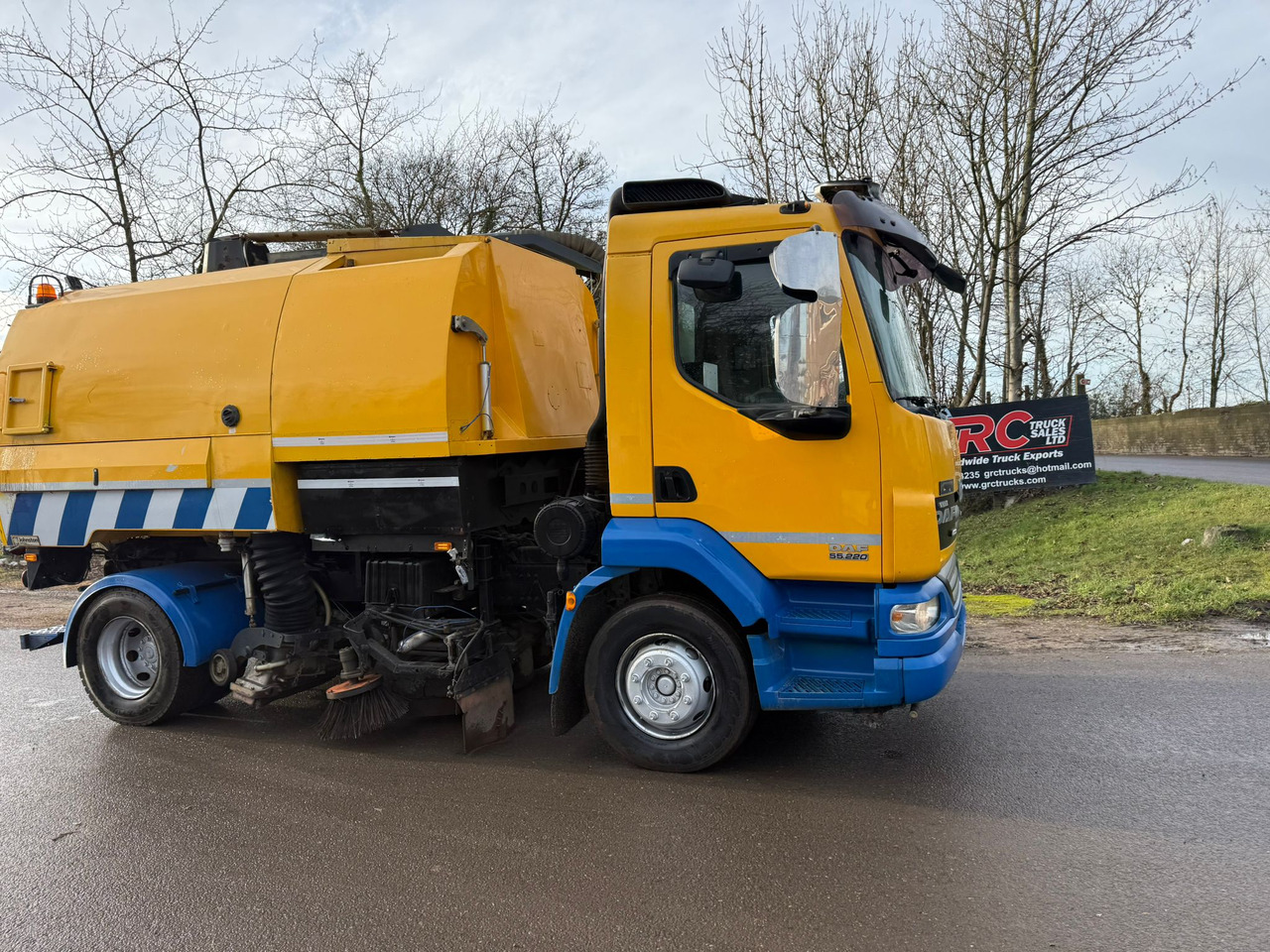 Грузовик бортовой/ Платформа 2010 DAF LF 55.220 Road Sweeper: фото 16