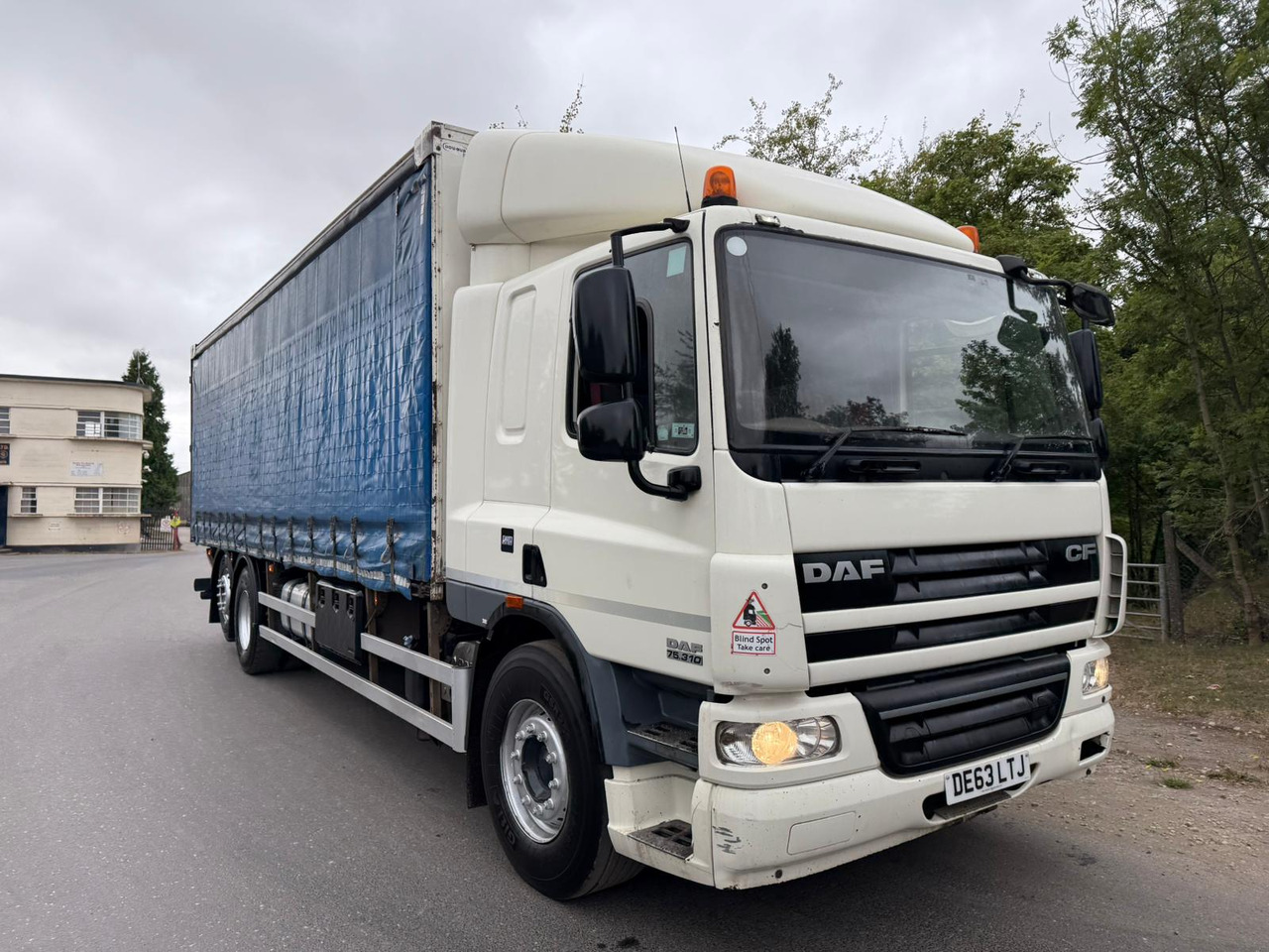 2013 DAF CF 75.310 Curtainside Truck - Тентованный грузовик: фото 1 2013 DAF CF 75.310 Curtainside Truck - Тентованный грузовик: фото 1